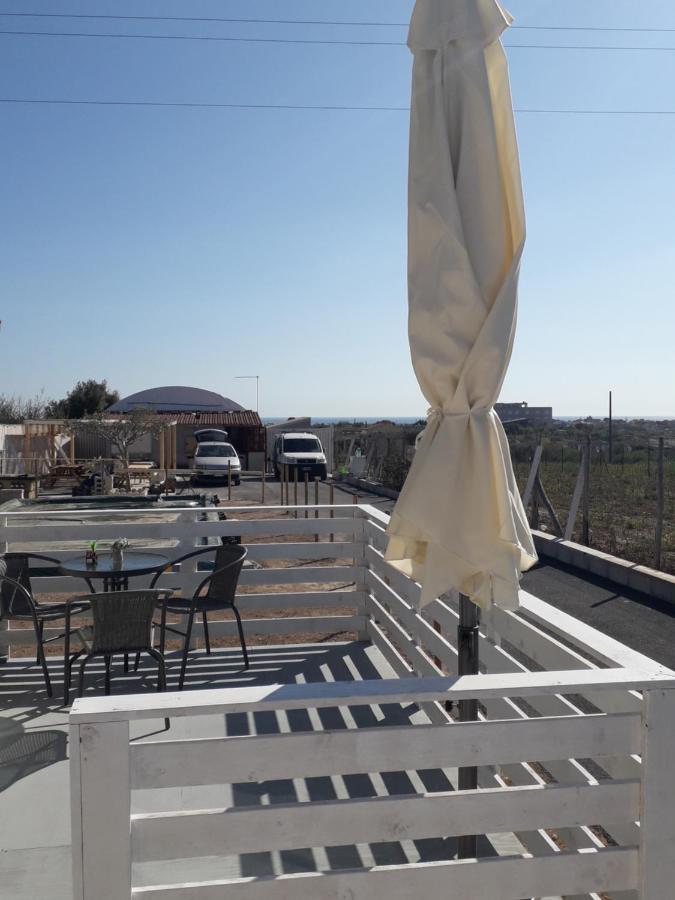 Residenceu Zu Gnaziu Pachino Esterno foto